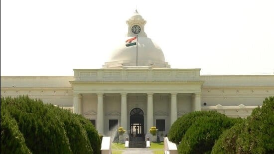 IIT Roorkee Issues Routine Advisory Against Political Activities Amid Protests