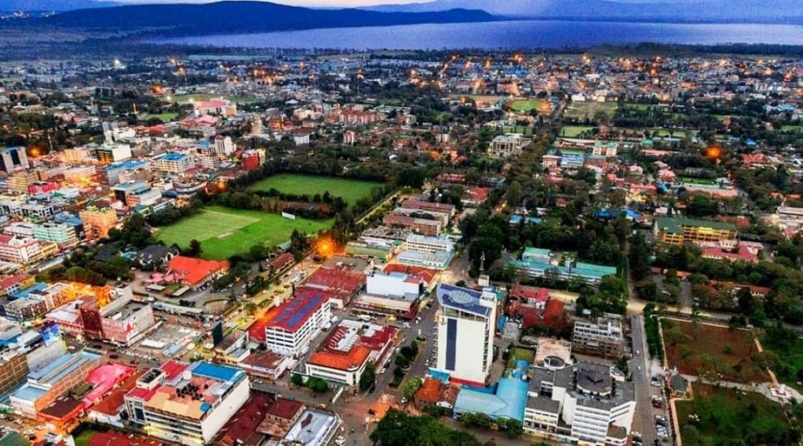 Kenya Police Raid Illegal Brewery Linked to Weapon Cache in Nakuru