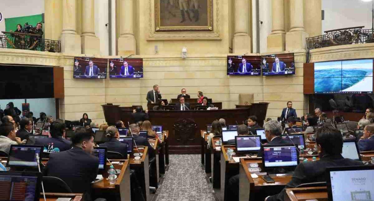 Gobierno propone reforma educativa para garantizar acceso a la educación superior en Colombia