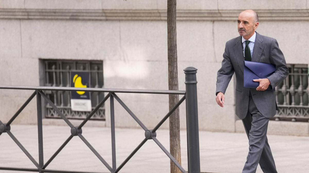 Zapatero y la comisión del rescate de Plus Ultra: negaciones sobre una empresa en Dubái