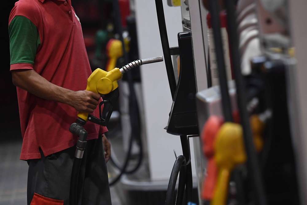 Transportistas solicitan diálogo público con el Gobierno e importadores para explicar el incremento en los precios de los combustibles