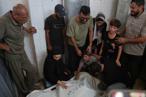 Imágenes satelitales muestran la construcción de una barrera israelí que divide gran parte de la Franja de Gaza