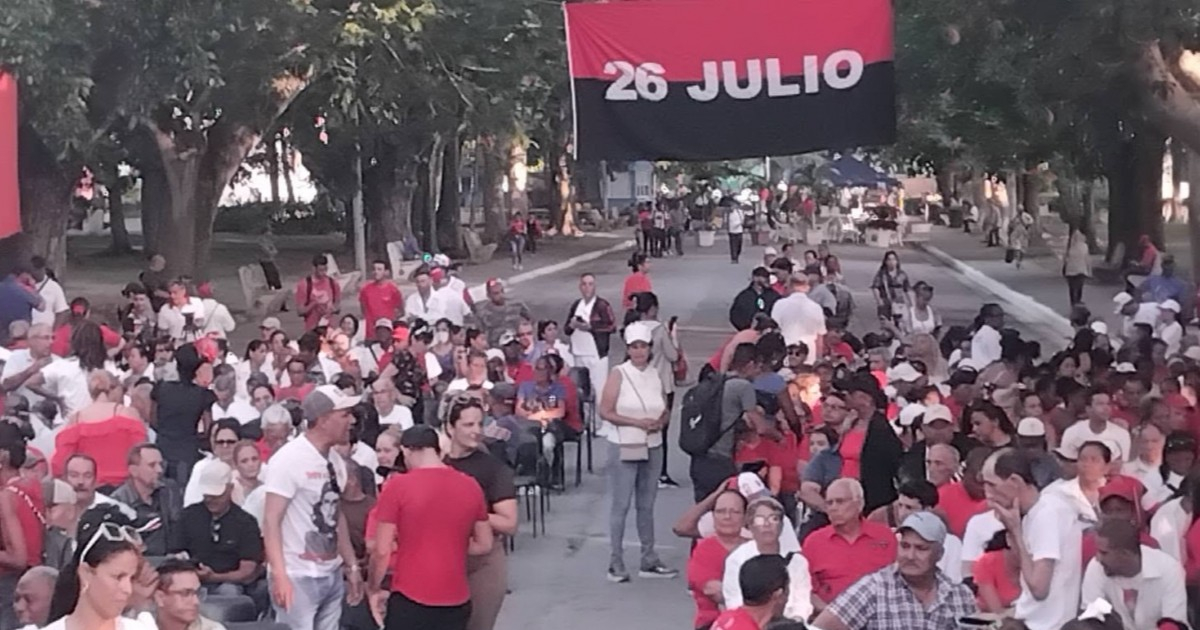 Periodista oficialista burla protestas en Cuba con comentario sobre el 26/7