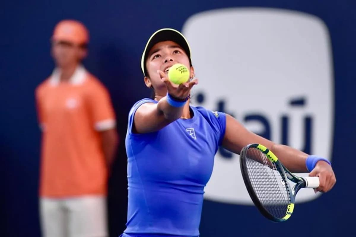 Philippine tennis star Alex Eala set to face Olympic champion Zheng Qinwen in DC Open first round