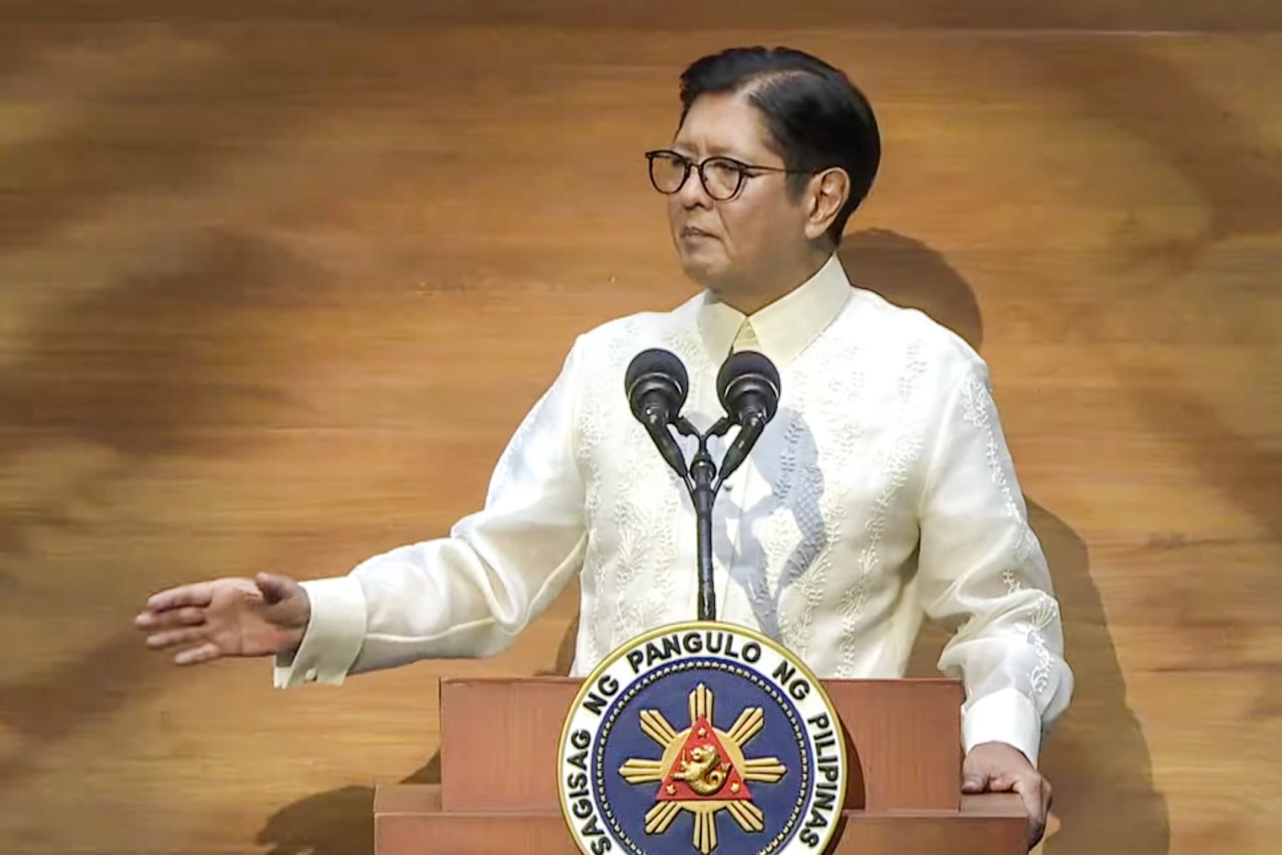 Marcos announces tax cuts and lower power bills to combat inflation