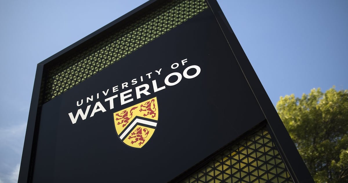 University Restructures Arts Faculty by Dissolving Departments
