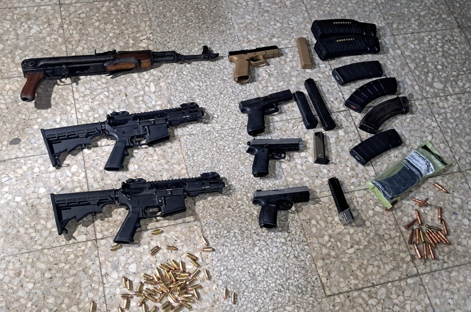 Capturan a sospechoso de triple homicidio y decomisan armas en Santa Rosa