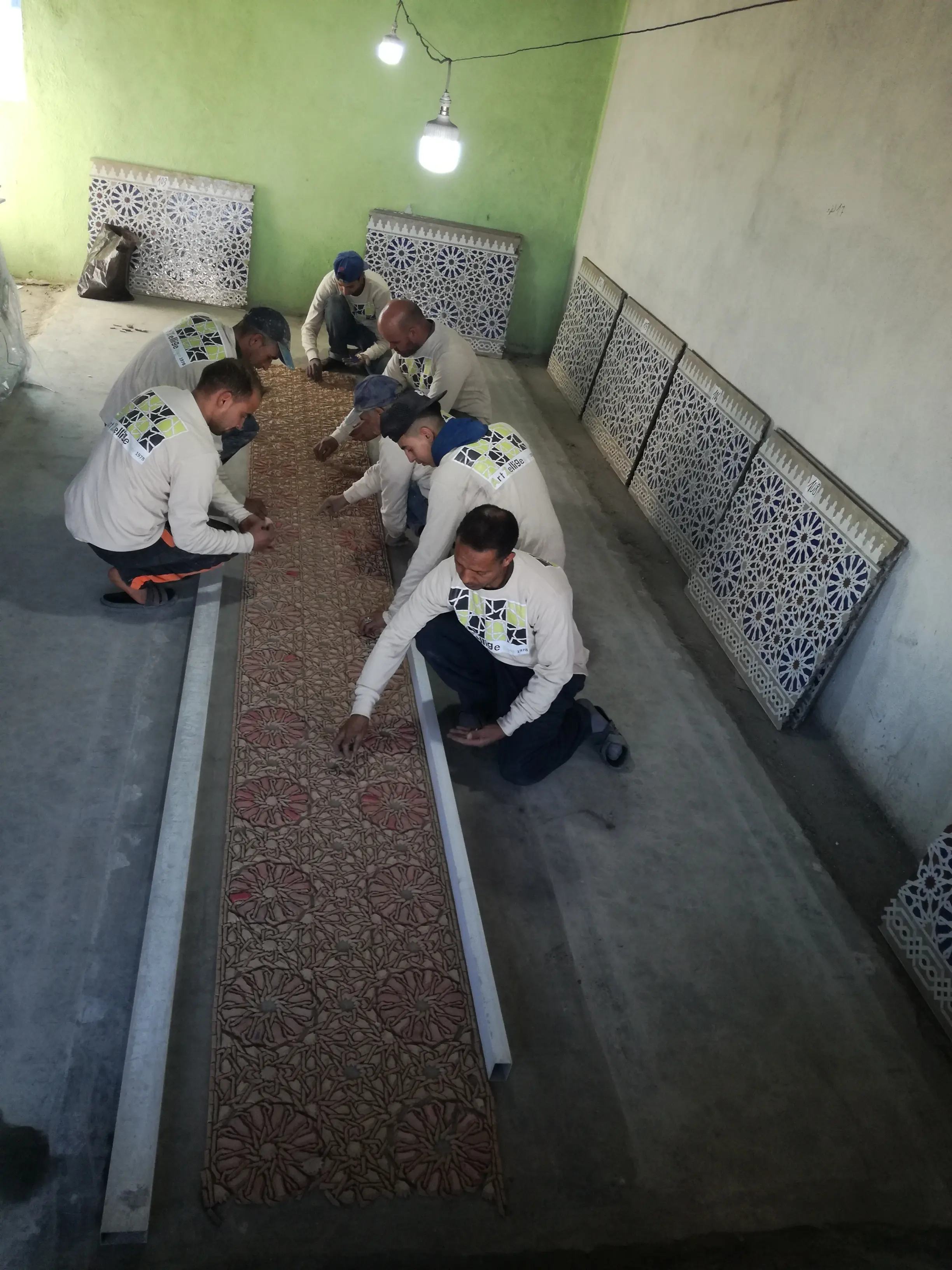 Photo of Cartagena's cathedral at the background and some colonial style houses