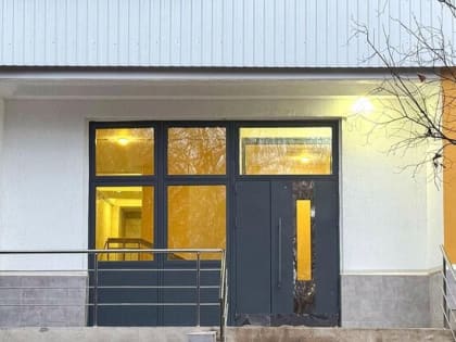 Входные группы отремонтировали в 447 столичных домах