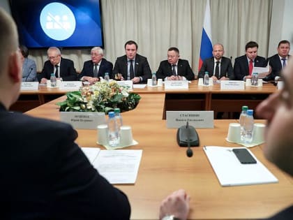 Состоялось совместное заседание Комитета по строительству и ЖКХ с Минстроем и Счетной палатой РФ