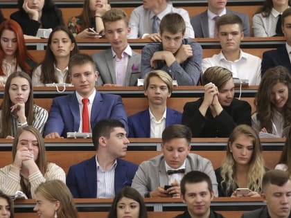 Вячеслав Володин поздравил студентов российских вузов с Татьяниным днем