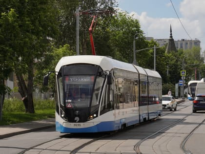 Трамвайная линия на Трифоновской улице восстановлена на треть