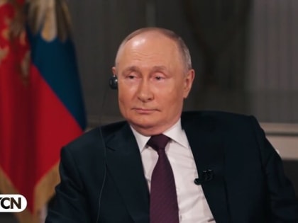 Путин заявил, что спрашивал Зеленского, почему он поддержал неонацистов