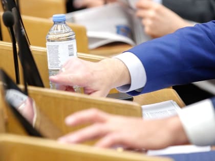 Вводится административная ответственность за продажу детям энергетических напитков