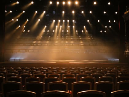 «Маяковский» и «Музыкальная шкатулка»: куда сходить в Москве на выходных