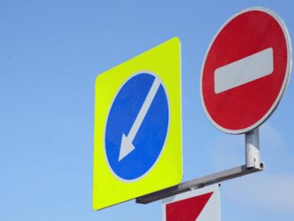 В Северном Бутове ограничили движение транспорта из-за проведения инженерных работ