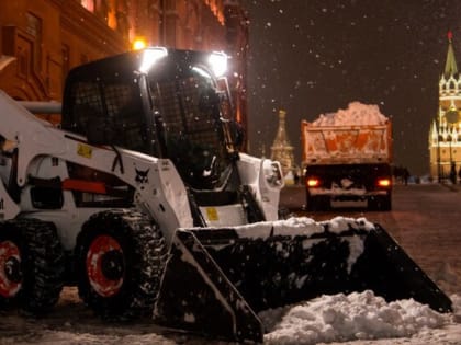 Городские службы Москвы следят за состоянием улиц из-за снега