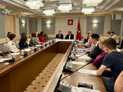 ГКБ №17: на круглом столе КПРФ в Мосгордуме призвали соблюдать интересы жителей