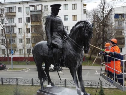 В Восточном округе приведут в порядок памятники и объекты монументального искусства