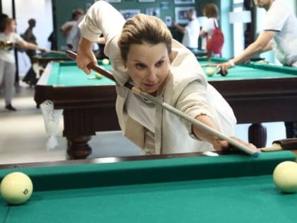 Фигуристка Ирина Слуцкая стала гостьей 