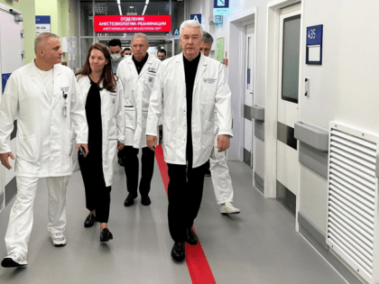 Собянин приехал в больницу им. Боткина к пострадавшим в результате трагедии в «Крокусе»