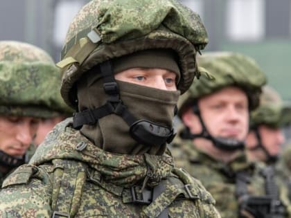 Путин утвердил закон о пенсиях для военных