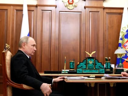 Около 12 тысяч добровольцев получили удостоверения ветеранов боевых действий