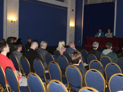 Коллективу театра Российской армии провели индивидуальные консультации о налогах