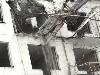 Более 560 старых домов снесли по программе реновации в Москве