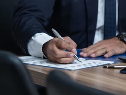 Глава городского округа Дзержинский Шелухин ушел в отставку