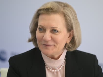 Анна Попова поддержала введение стандарта сладкого детского новогоднего подарка