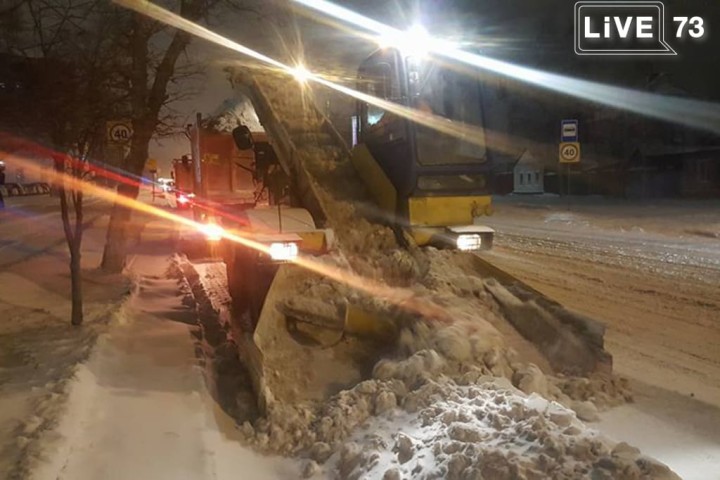 С улиц Ульяновска вывезли 85 КамАЗов снега