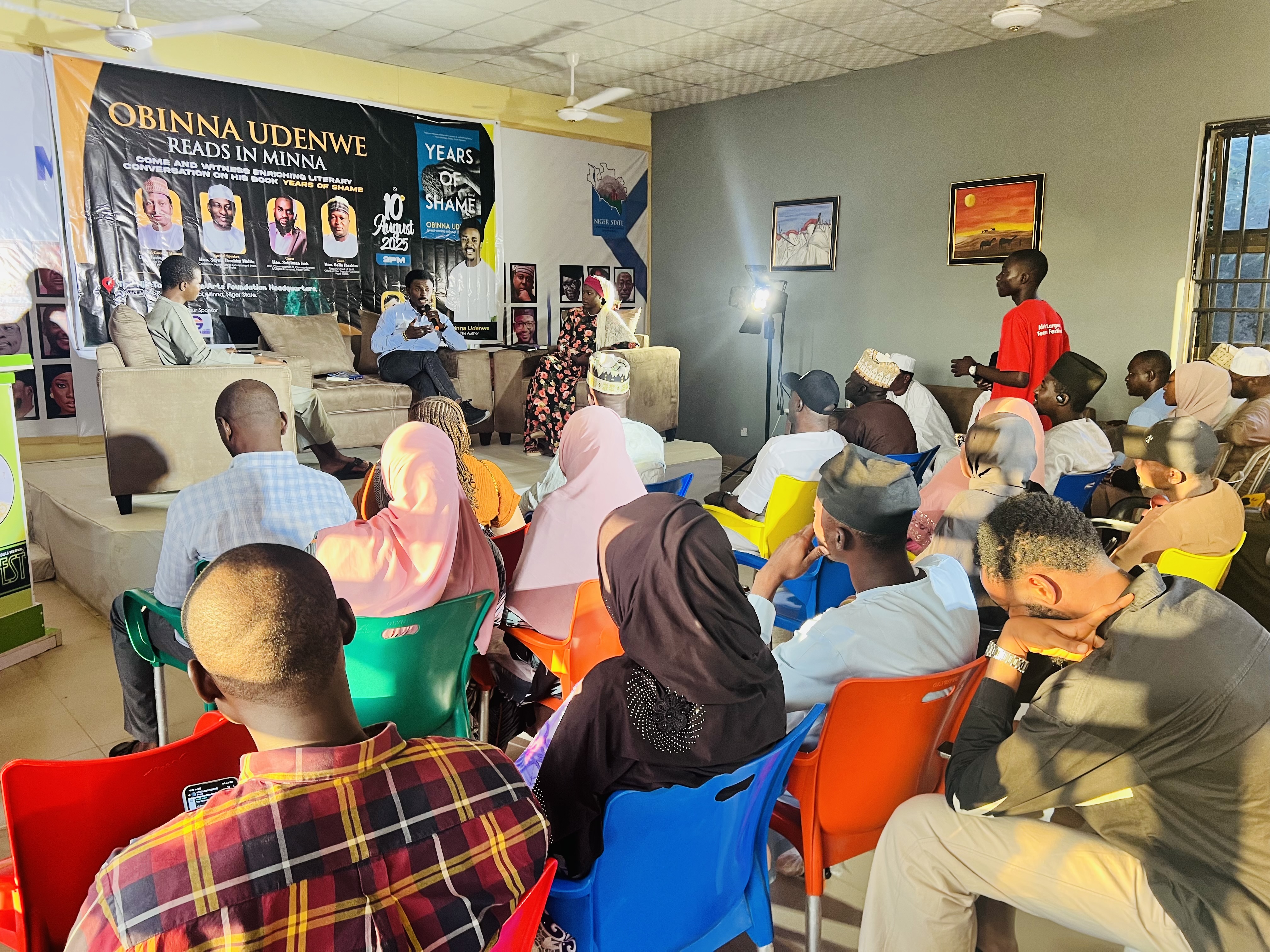 Minna book tour — 6