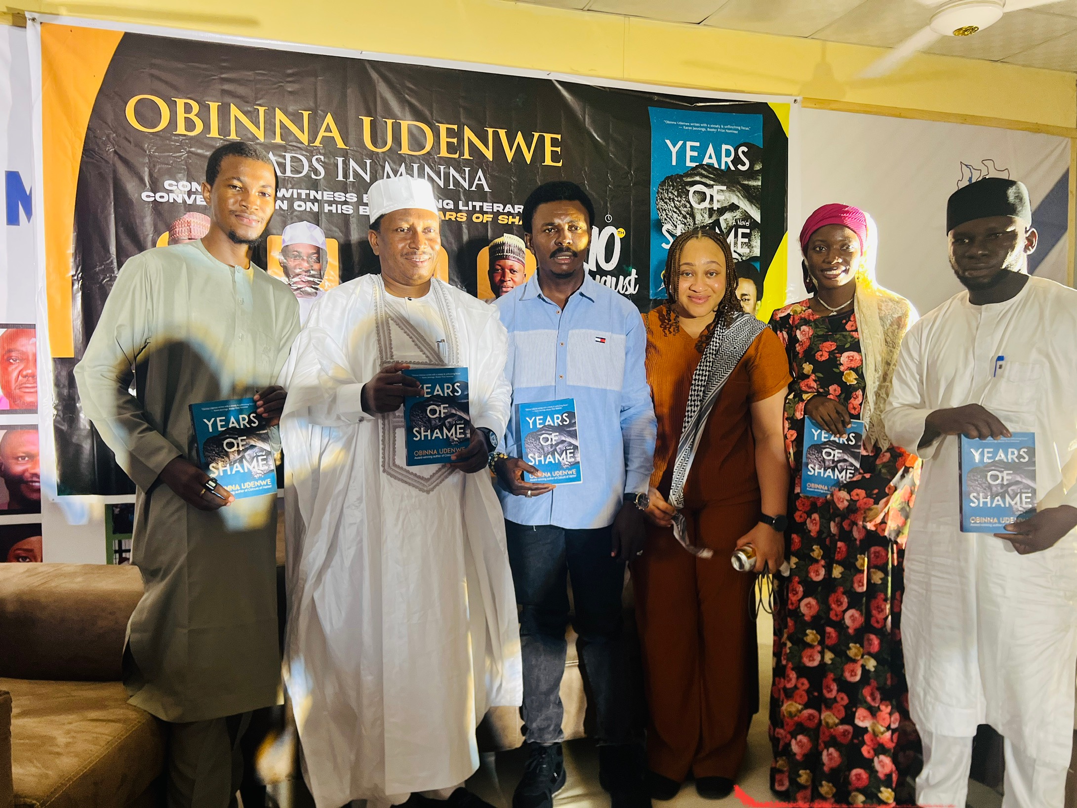 Minna book tour — 8