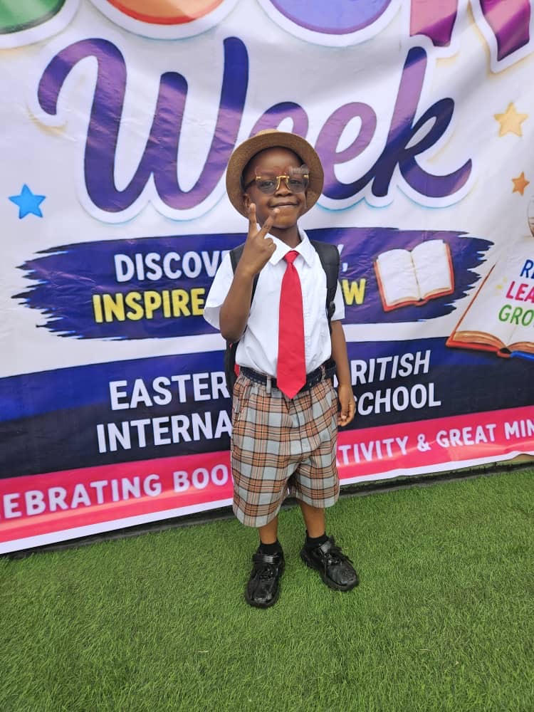Obinna talks to school pupils — 5