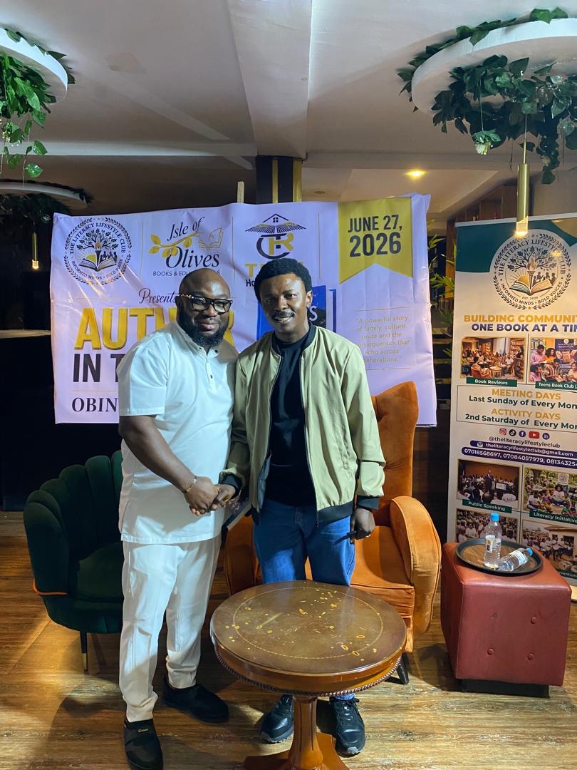Book reading & signing, Asaba — 12