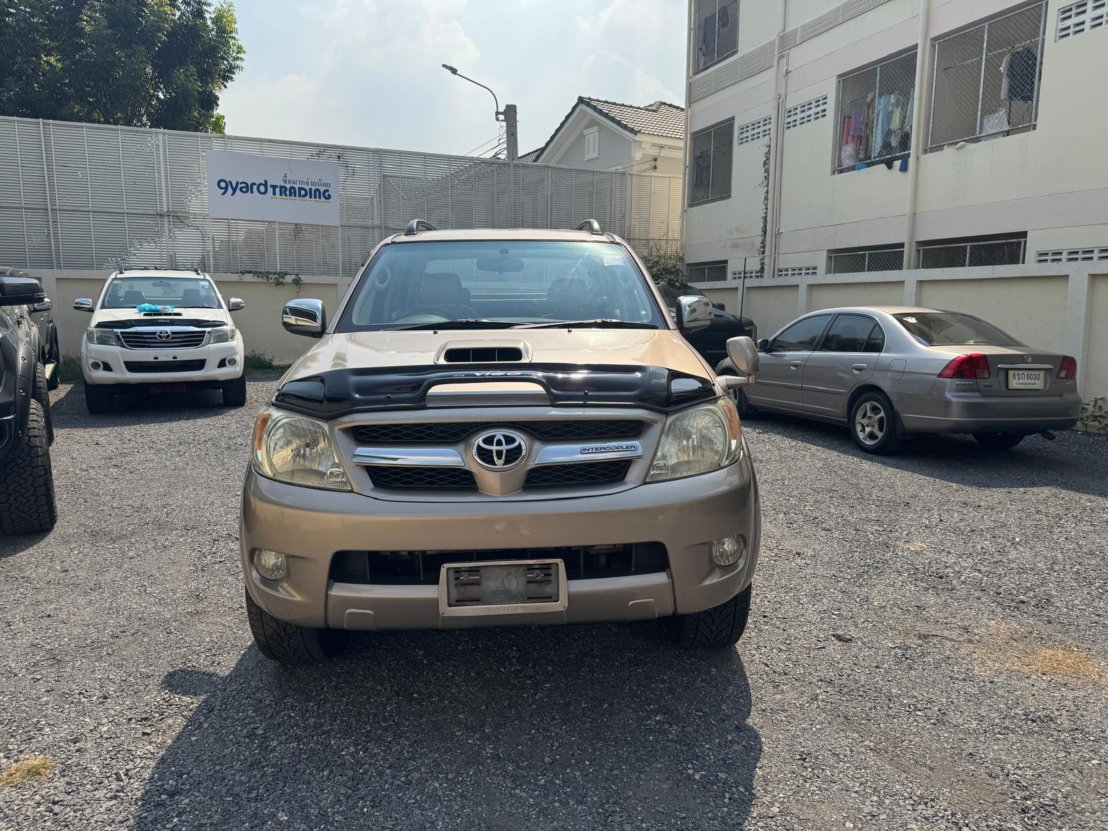 2005 TOYOTA HILUX VIGO DOUBLE CAB 3.0 4WD AT CHAMPAGNE
