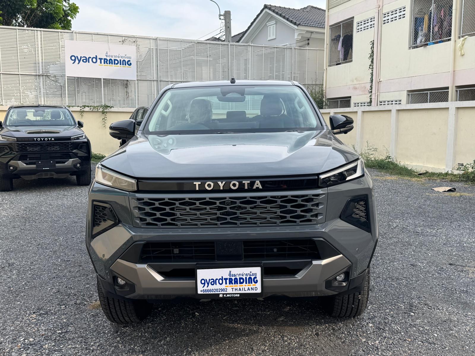 2026 TOYOTA HILUX TRAVO OVERLAND PLUS DOUBLE CAB 2.8 4WD AT ASH
