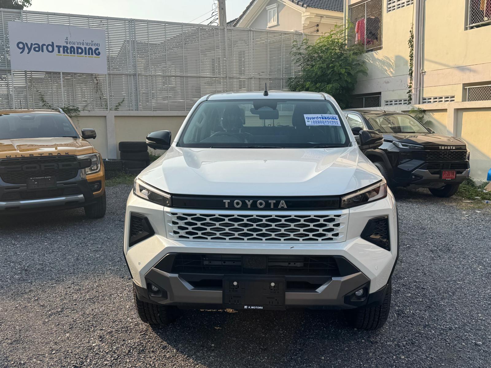 2026 TOYOTA HILUX TRAVO OVERLAND PLUS DOUBLE CAB 2.8 4WD AT WHITE