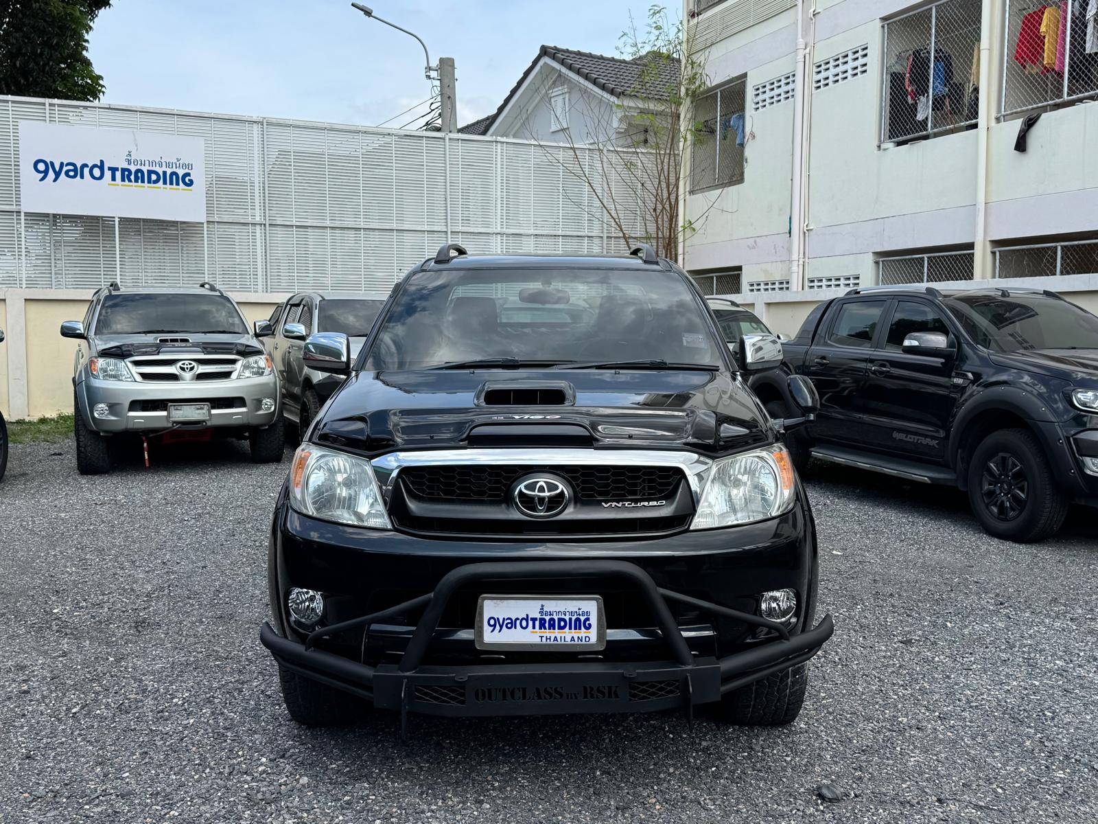 2005 TOYOTA HILUX VIGO DOUBLE CAB 3.0 4WD AT BLACK