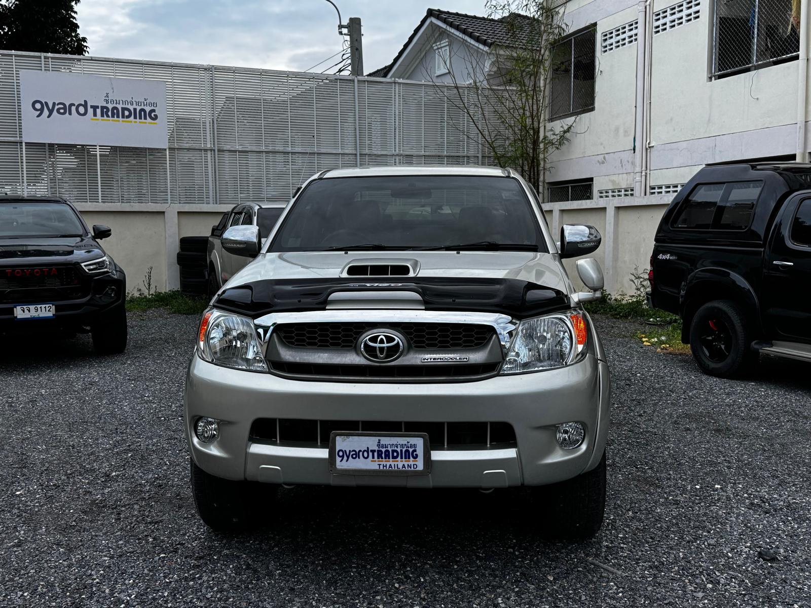 2005 TOYOTA HILUX VIGO DOUBLE CAB 3.0 4WD AT CHAMPAGNE