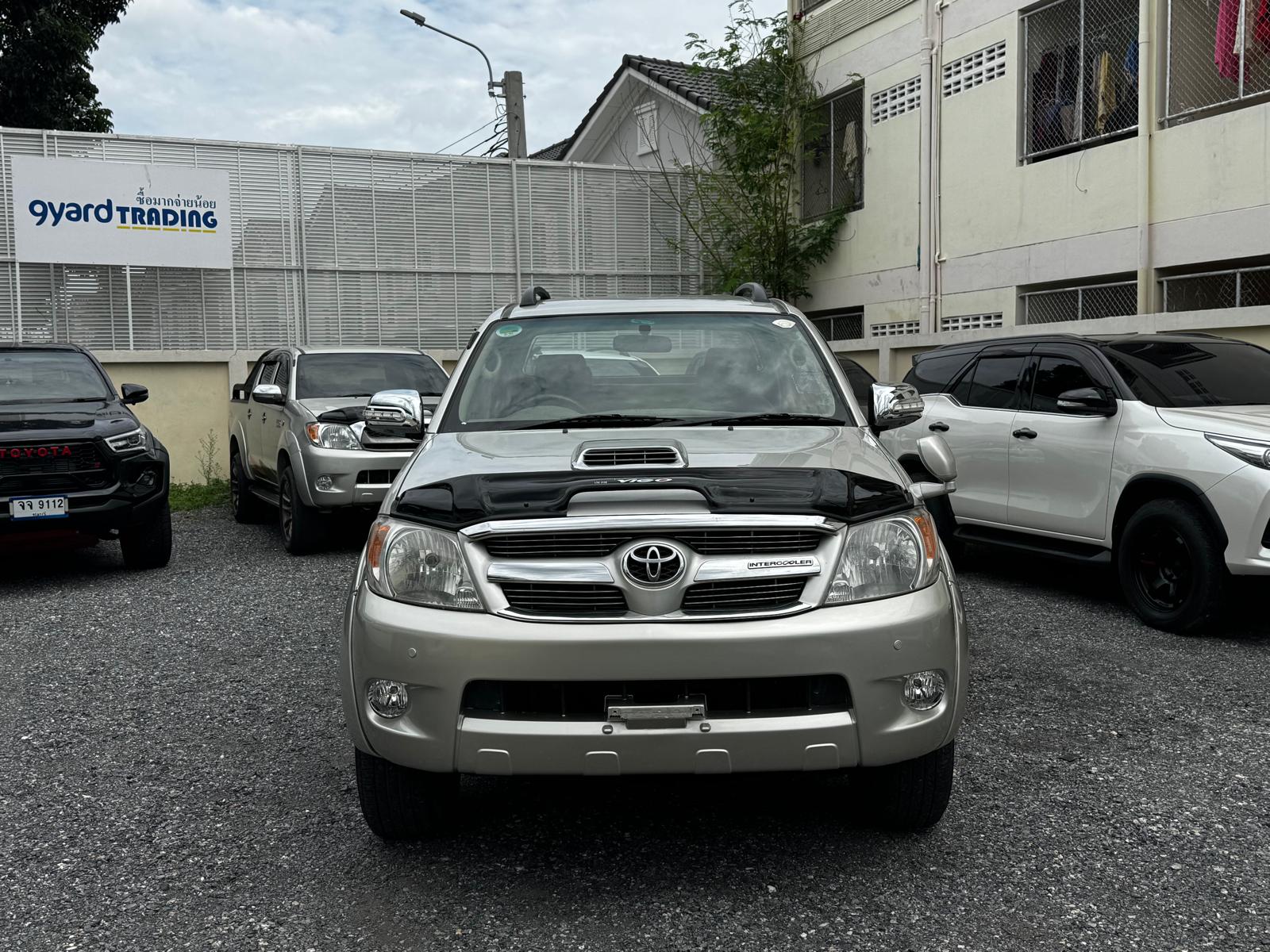 2005 TOYOTA HILUX VIGO DOUBLE CAB 3.0 4WD AT CHAMPAGNE