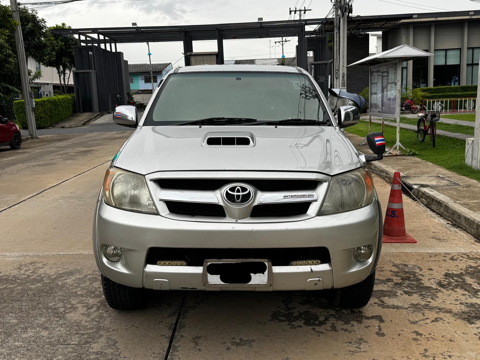 2008 TOYOTA HILUX VIGO DOUBLE CAB 3.0 4WD AT SILVER