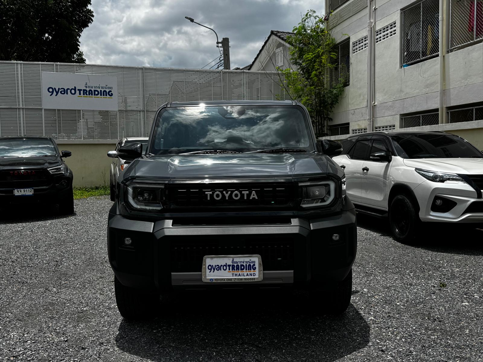 2026 TOYOTA LAND CRUISER FJ SUV 2.7 4WD AT GREY