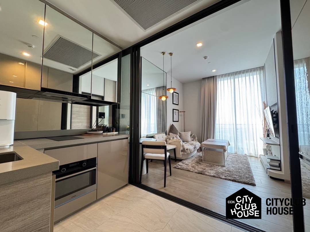 The Crest Park Residences