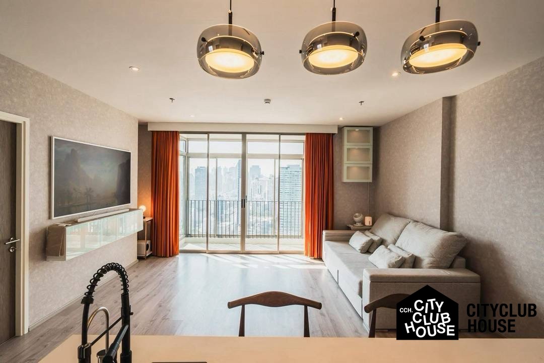 Rhythm Ekkamai Estate