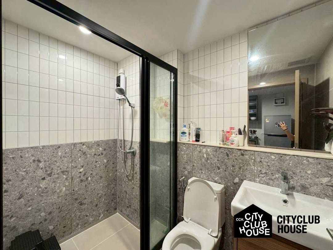 The Line Phahonyothin Park - 1