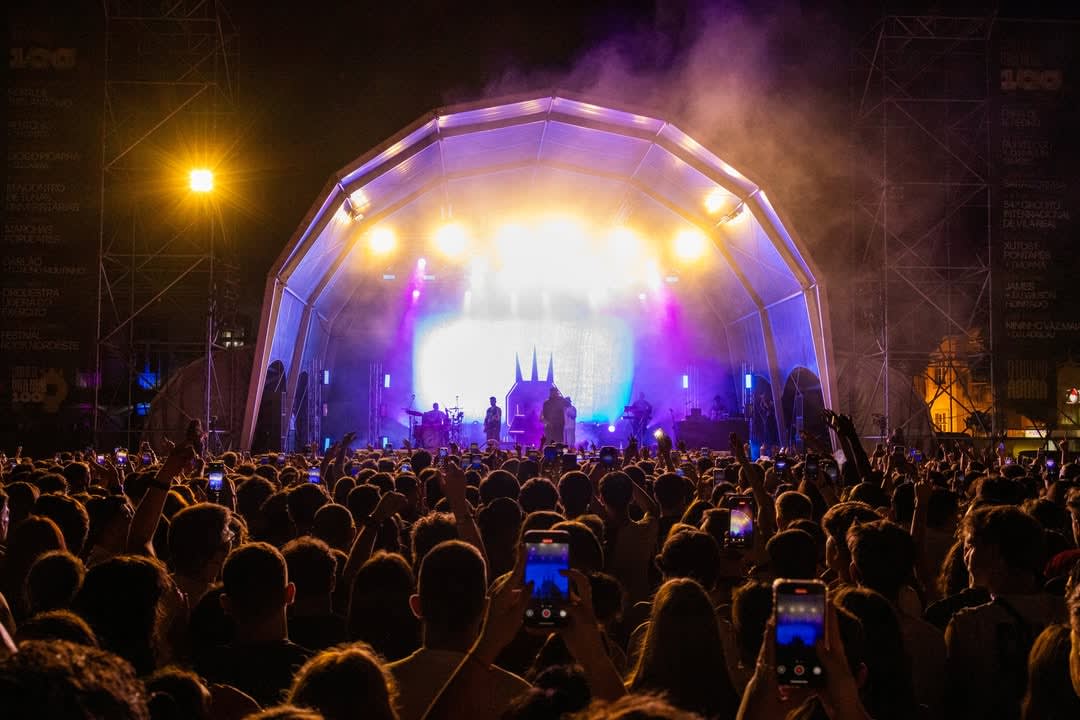 şehir merkezindeki konserler