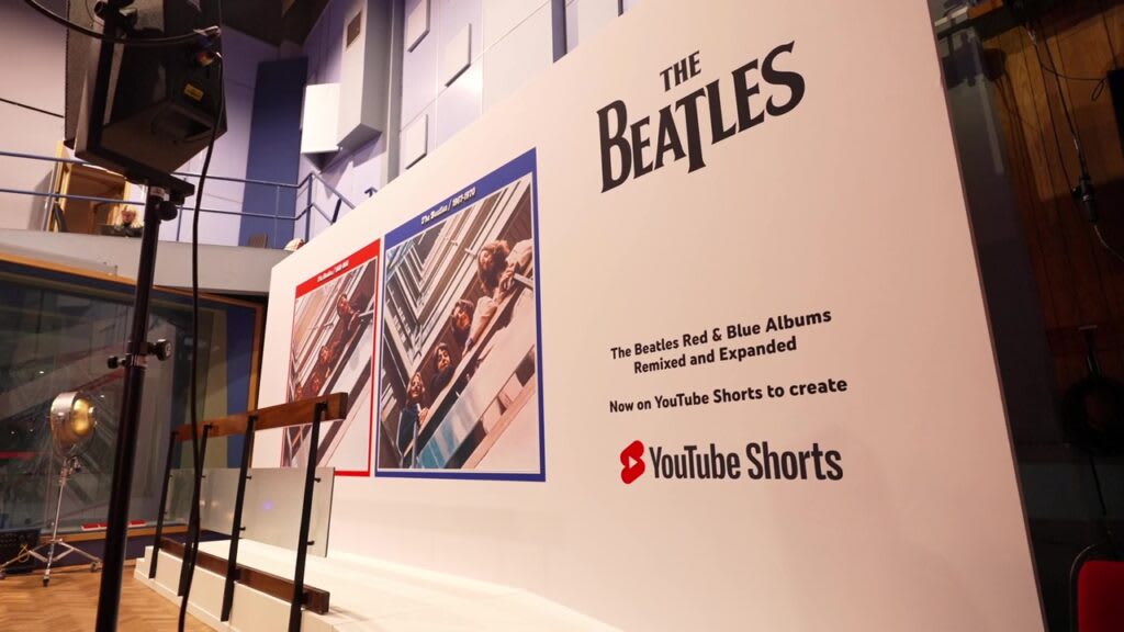 Beatles Red & Blue installation