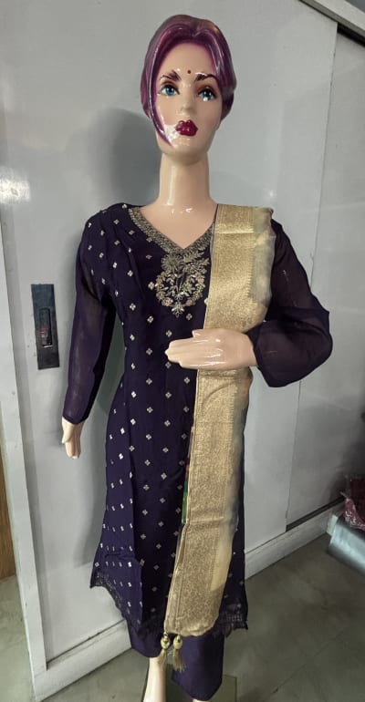 Premium Suit Collection 4686